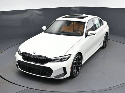 New 2026 BMW 330i Sedan w/ M Sport Package RWD image 30