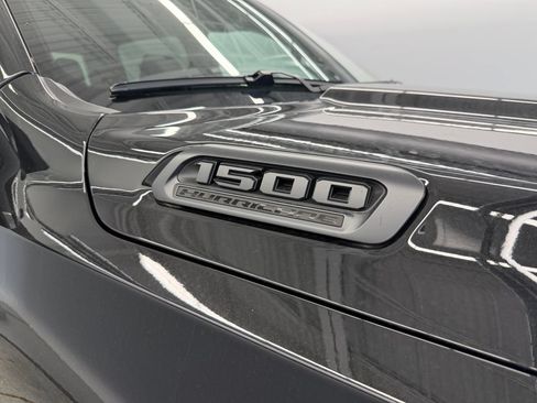 New 2026 RAM 1500 4x4 Crew Cab image 6