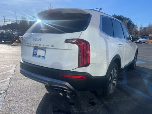 Used 2022 Kia Telluride S image 6