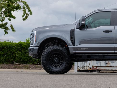 New 2026 Ford F250 XL w/ STX Appearance Package AWD/4WD image 32