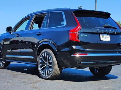 New 2026 Volvo XC90 B6 Plus w/ Protection Package Premier