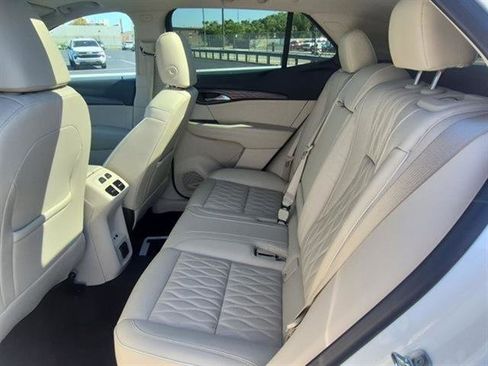 Certified 2021 Buick Envision Avenir image 40