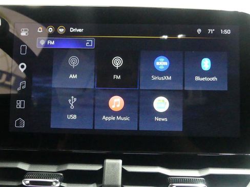 Used 2026 Chevrolet Equinox LT FWD image 42