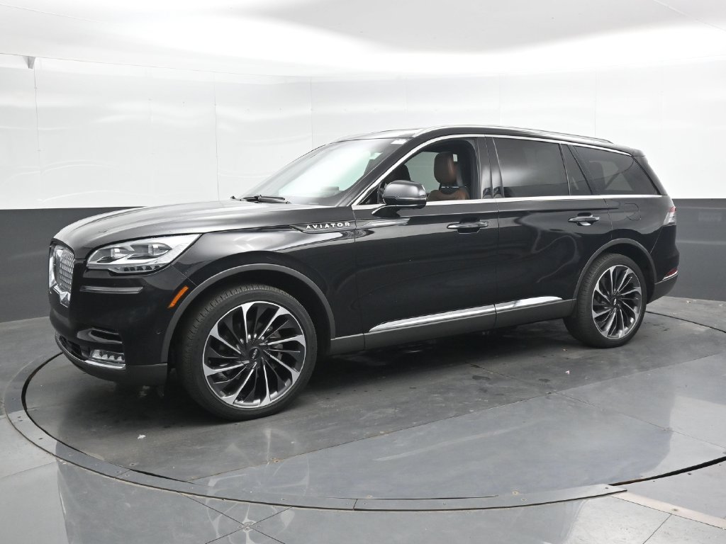 Used 2022 Lincoln Aviator Reserve w/ Equipment Group 201A AWD/4WD image 9
