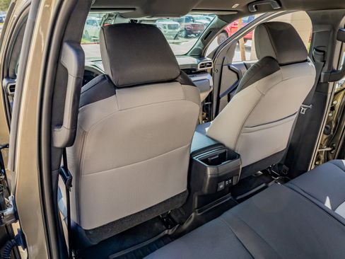 Used 2025 Toyota Tacoma TRD Off-Road w/ TRD Off Road Upgrade Package image 33