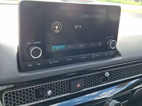 Used 2023 Honda Civic Sport image 16