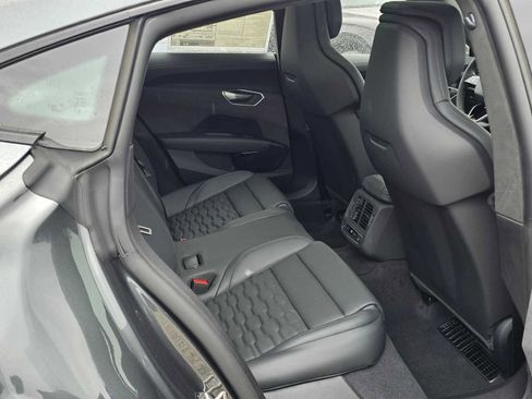 New 2026 Audi S e-tron GT Prestige image 13