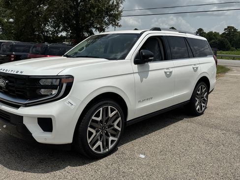 New 2027 Ford Expedition Platinum w/ Platinum Ultimate Package AWD/4WD image 6