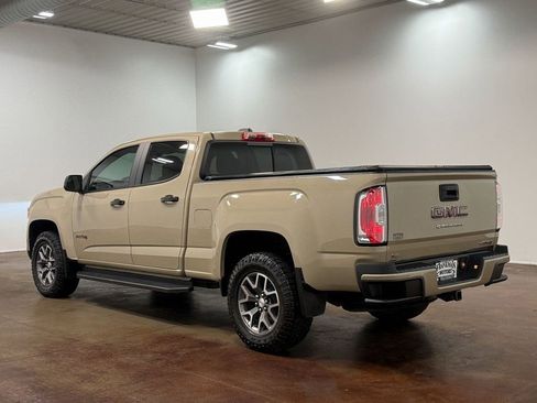 Used 2022 GMC Canyon AT4 image 5