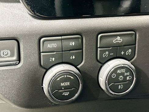 New 2026 Chevrolet Silverado 1500 LT Trail Boss w/ Convenience Package II AWD/4WD image 13