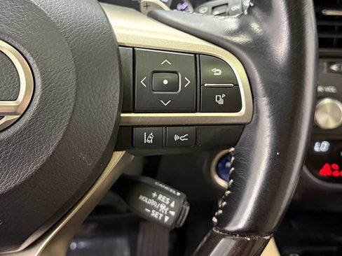 Used 2022 Lexus RX 450hL Luxury w/ Cold Area Package (CT) AWD/4WD image 20