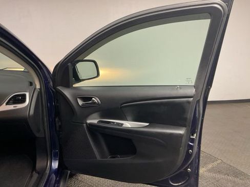 Used 2018 Dodge Journey SE w/ Connectivity Group image 19