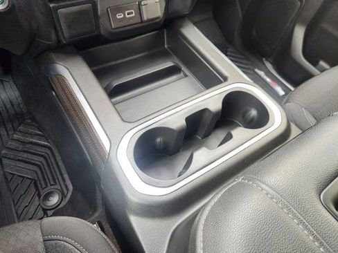 Used 2022 Chevrolet Silverado 1500 LT Trail Boss w/ Bed Protection Package image 23