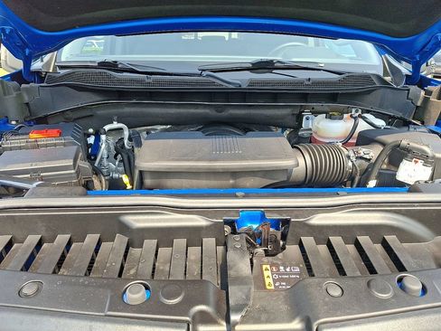 Certified 2025 Chevrolet Silverado 1500 LT Trail Boss w/ Convenience Package II AWD/4WD image 28