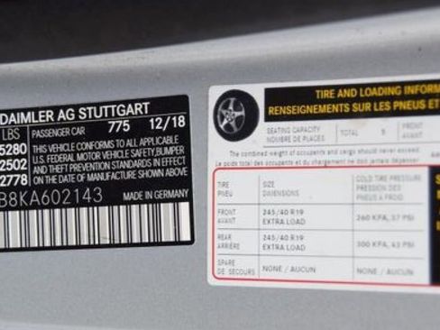 Used 2019 Mercedes-Benz E 300 4MATIC w/ Premium 1 Package image 35