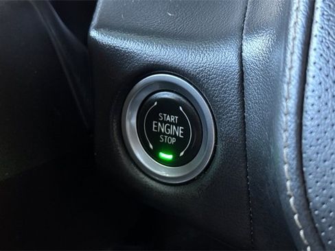 Used 2021 GMC Yukon SLT image 23