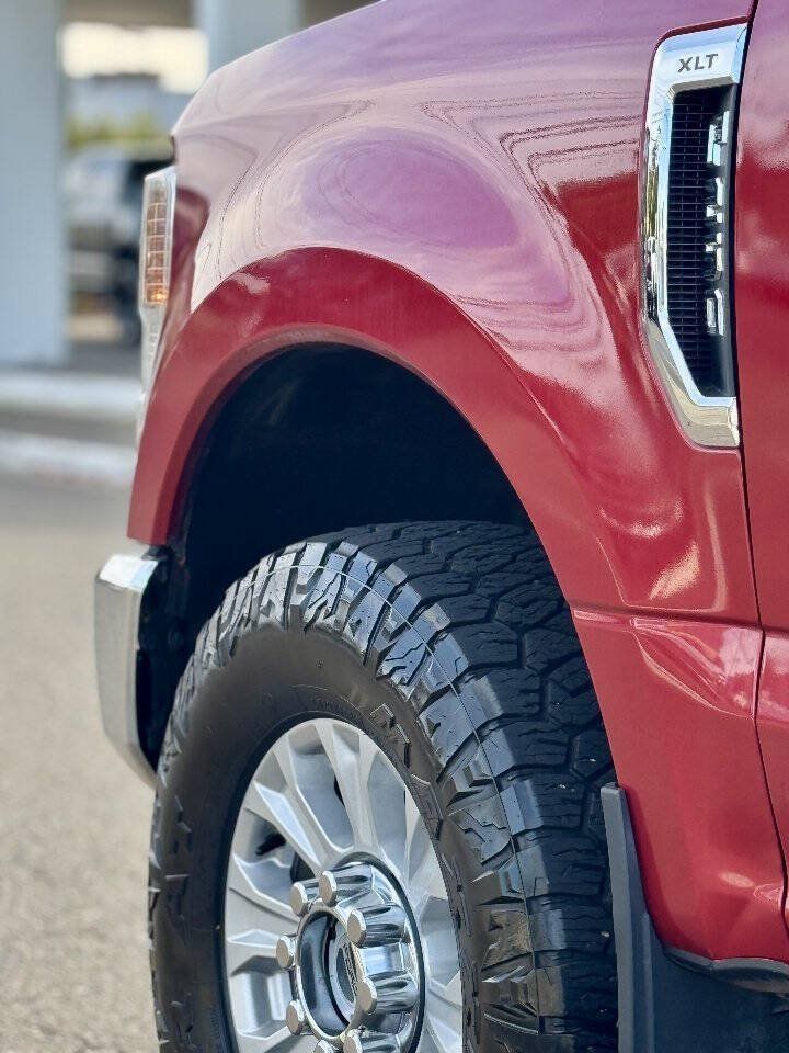 Used 2020 Ford F250 XLT w/ XLT Value Package AWD/4WD image 13