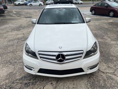 Used 2013 Mercedes-Benz C 250 Sedan image 5