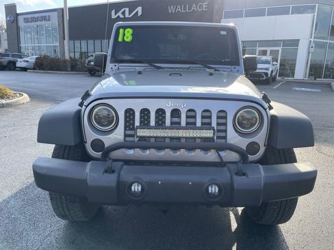 Used 2018 Jeep Wrangler Unlimited Sport S image 2