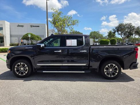 Used 2023 Chevrolet Silverado 1500 High Country w/ Z71 Off-Road Package image 9