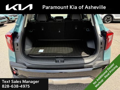 New 2026 Kia Seltos EX FWD image 29