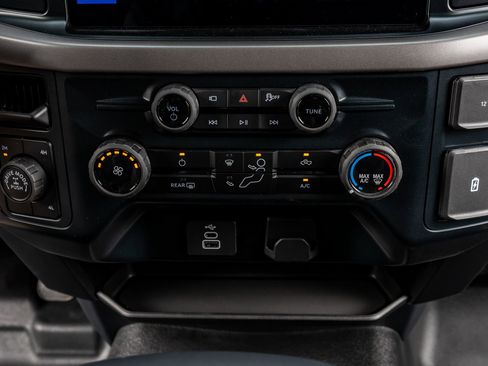 Used 2025 Ford F150 XL w/ Equipment Group 103A High image 25