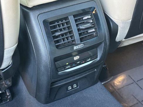 Certified 2023 BMW X3 sDrive30i w/ Convenience Package image 16