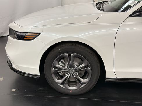 New 2026 Honda Accord EX-L image 12