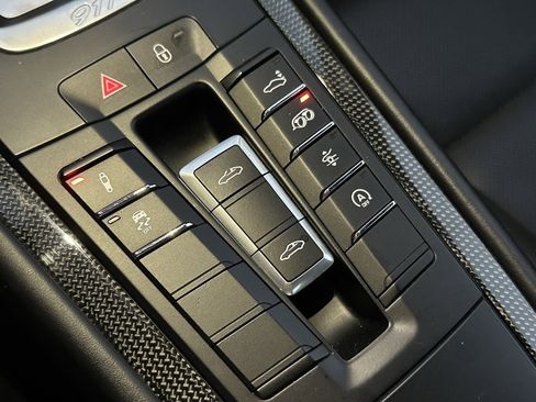 Certified 2019 Porsche 911 Targa 4 GTS image 26