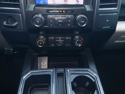 Used 2019 Ford F150 XL w/ Equipment Group 101A Mid RWD image 23