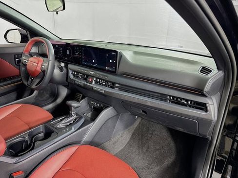 New 2025 Kia K4 GT-Line Turbo image 28