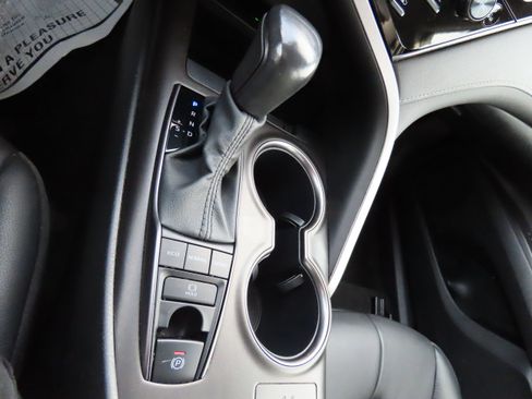 Used 2024 Toyota Camry XSE image 26