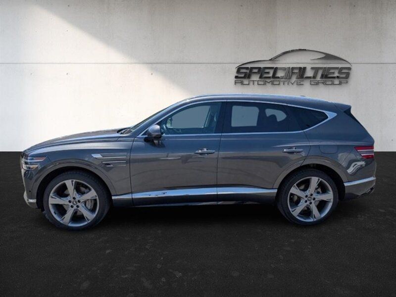 Used 2022 Genesis GV80 2.5T w/ Prestige Package 04 AWD/4WD image 7