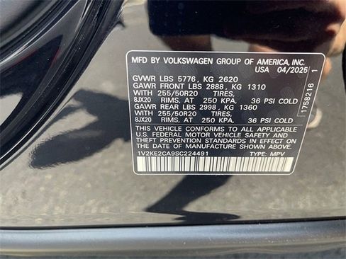 New 2025 Volkswagen Atlas Cross Sport SE image 35