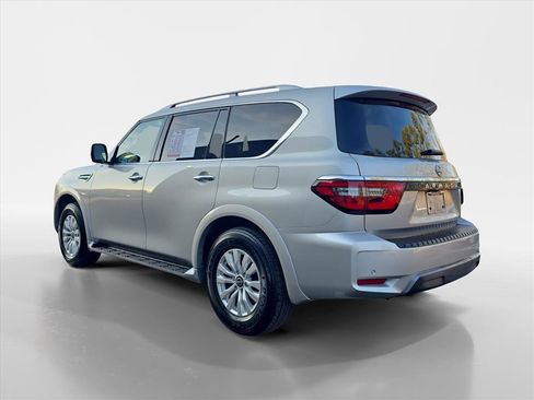 Used 2024 Nissan Armada SV image 3