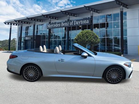 New 2026 Mercedes-Benz CLE 300 4MATIC Cabriolet image 3