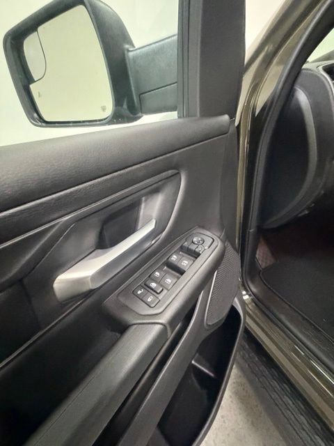 New 2027 RAM 1500 Express AWD/4WD image 21