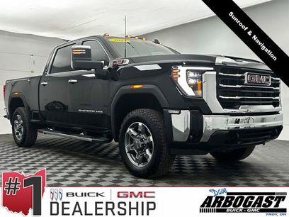 Used 2025 GMC Sierra 2500 SLT w/ SLT Premium Package