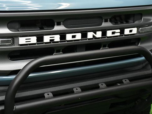 Used 2021 Ford Bronco Big Bend image 7