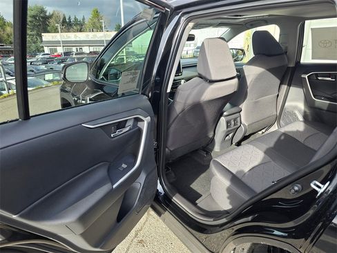 New 2025 Toyota RAV4 XLE image 15