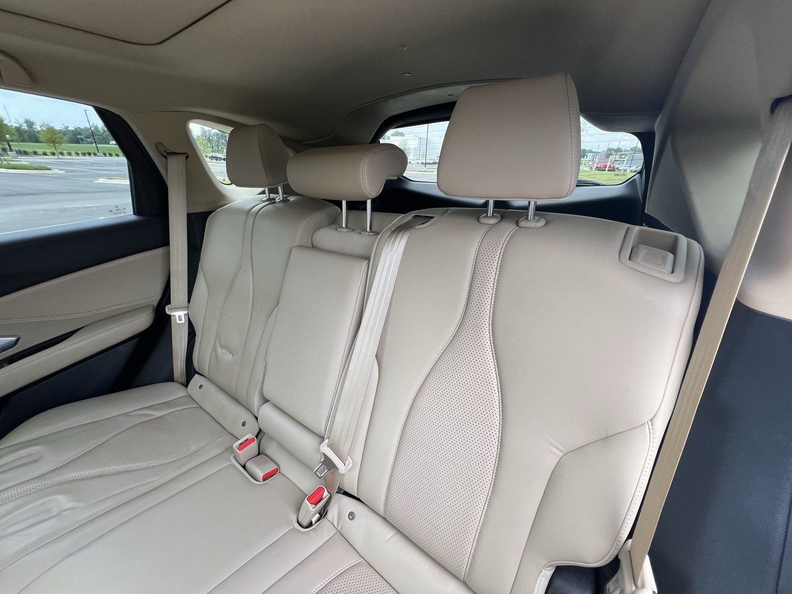 Used 2023 Acura RDX w/ Technology Package FWD image 34