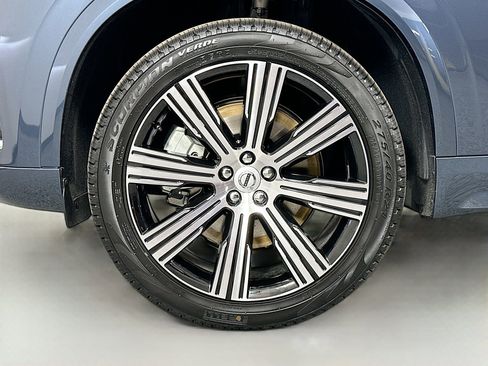 New 2025 Volvo XC90 T8 Core w/ Protection Package Premier image 8