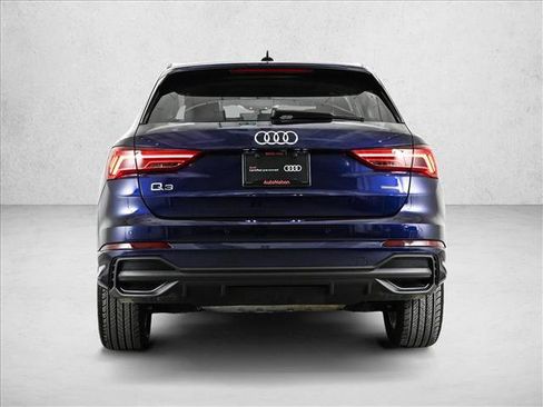 Certified 2025 Audi Q3 2.0T Premium Plus w/ Premium Plus Package image 7