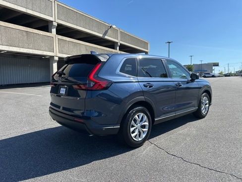 Certified 2025 Honda CR-V LX image 4