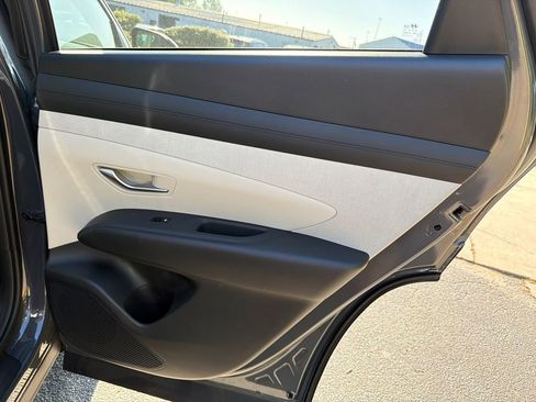 New 2026 Hyundai Tucson SEL image 16