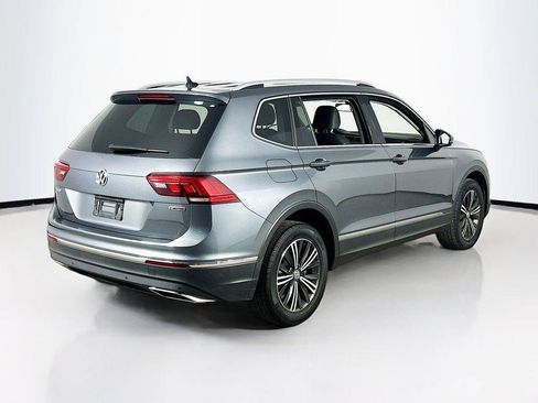 Used 2019 Volkswagen Tiguan SEL AWD/4WD image 5