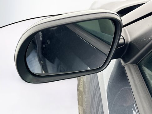 Used 2025 Kia Soul LX w/ LX Technology Package image 16