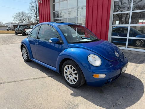 Used 2005 Volkswagen Beetle GLS image 2