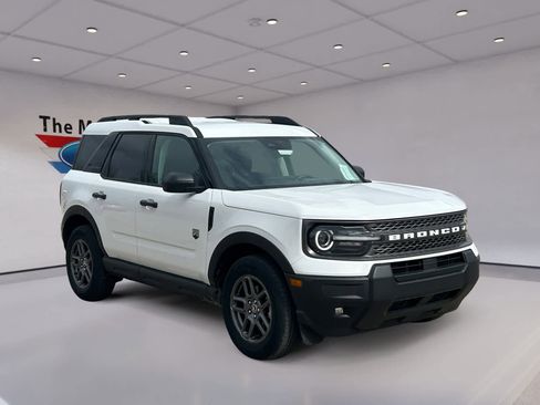 Used 2025 Ford Bronco Sport Big Bend w/ Convenience Package AWD/4WD image 3