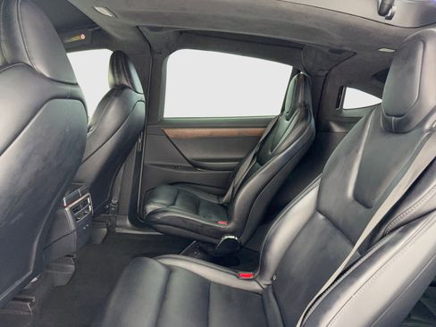 Used 2020 Tesla Model X Long Range image 44